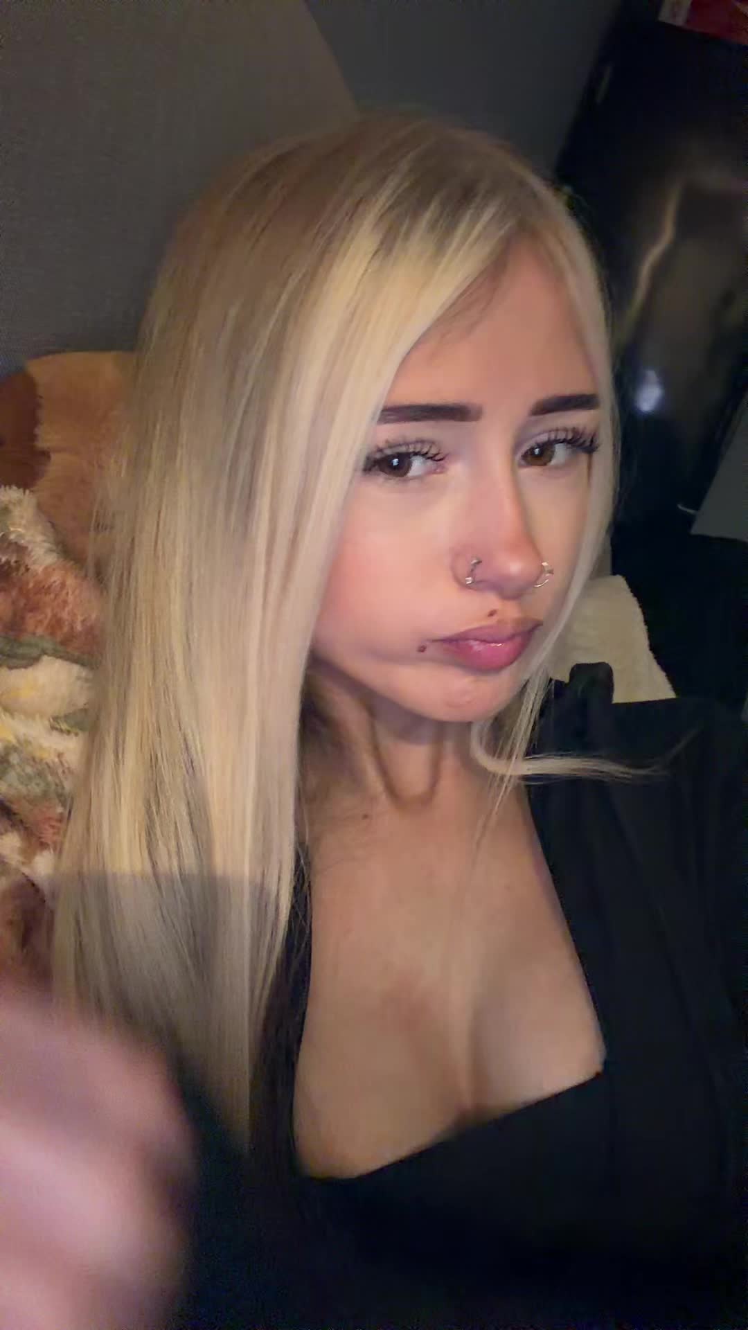 @user8102956205933