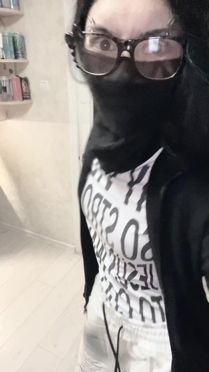 @кисуня