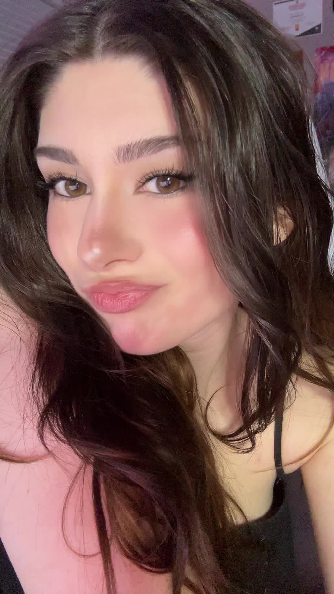 @ʟᴏʟᴀʜ ♡