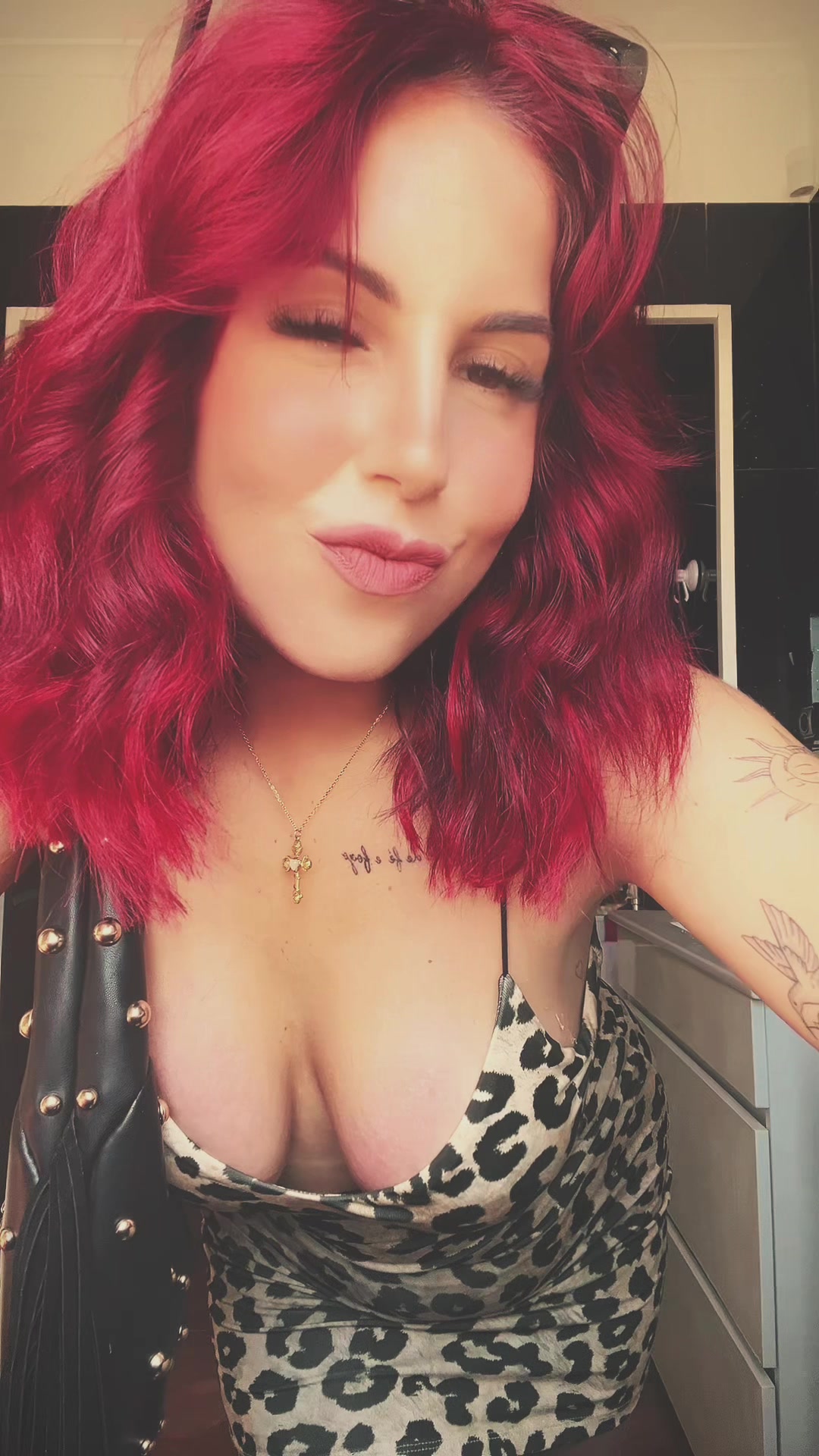 @Ana Lúcia 🍒🧜🏻♀️