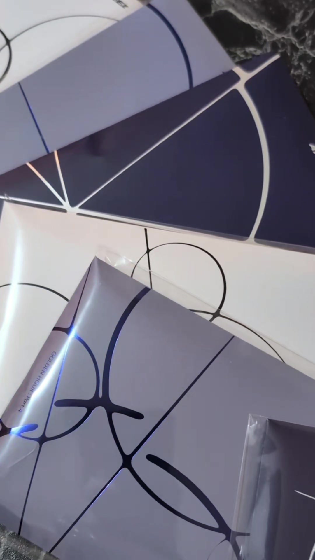 @Ces