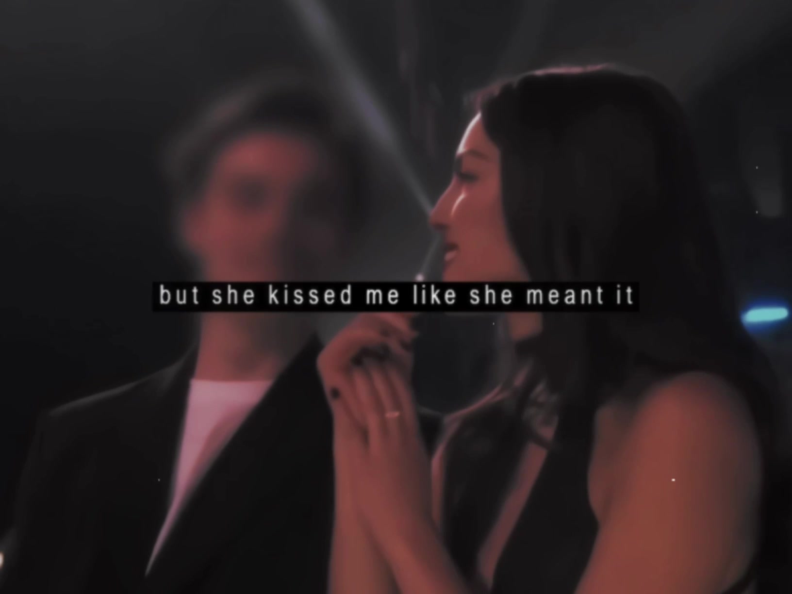 @𝐛𝐫𝐨𝐨𝐤𝐞 ౨ৎ