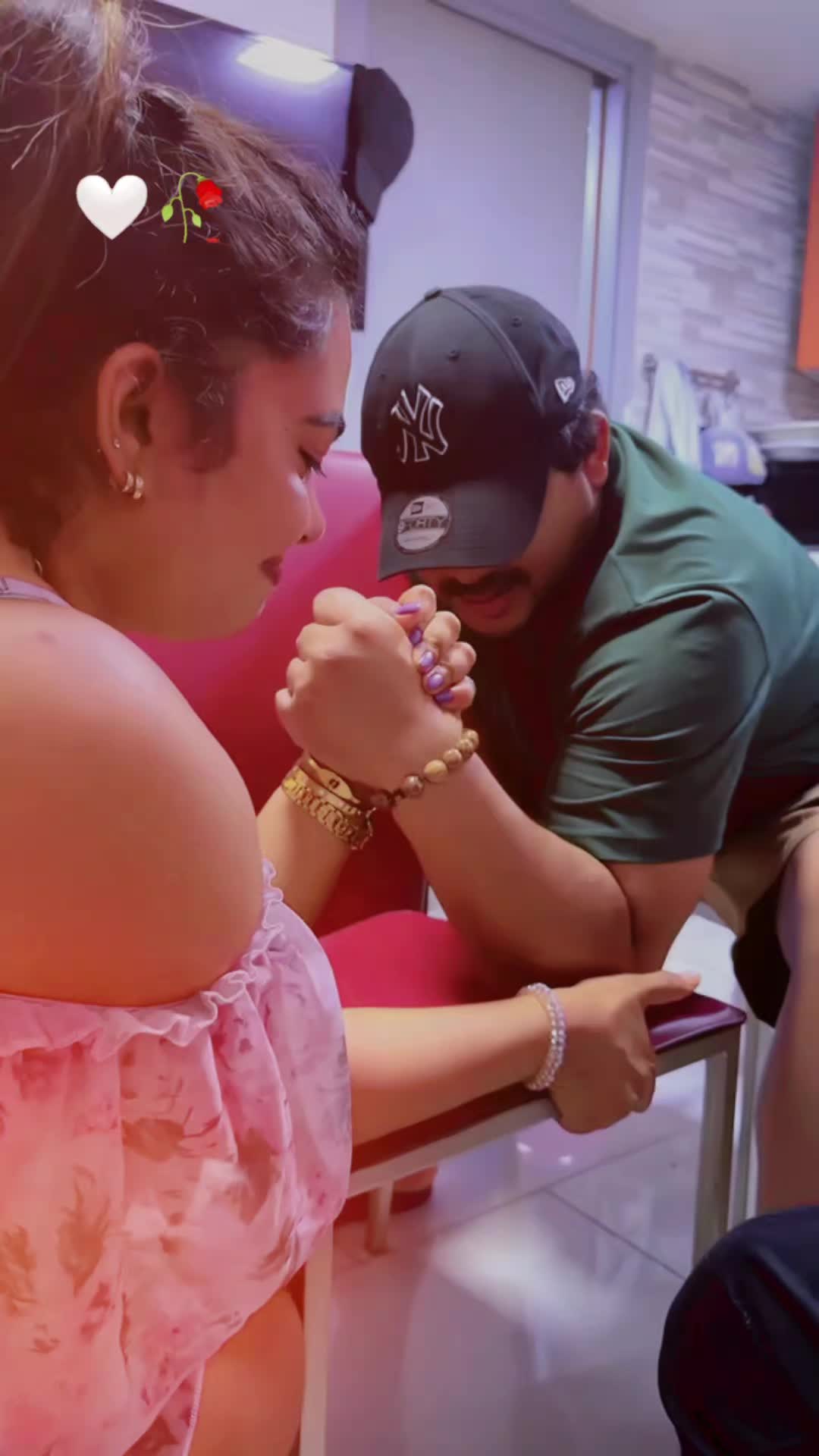 @🇱🇰Hiru basnayaka🇨🇦🇮🇹