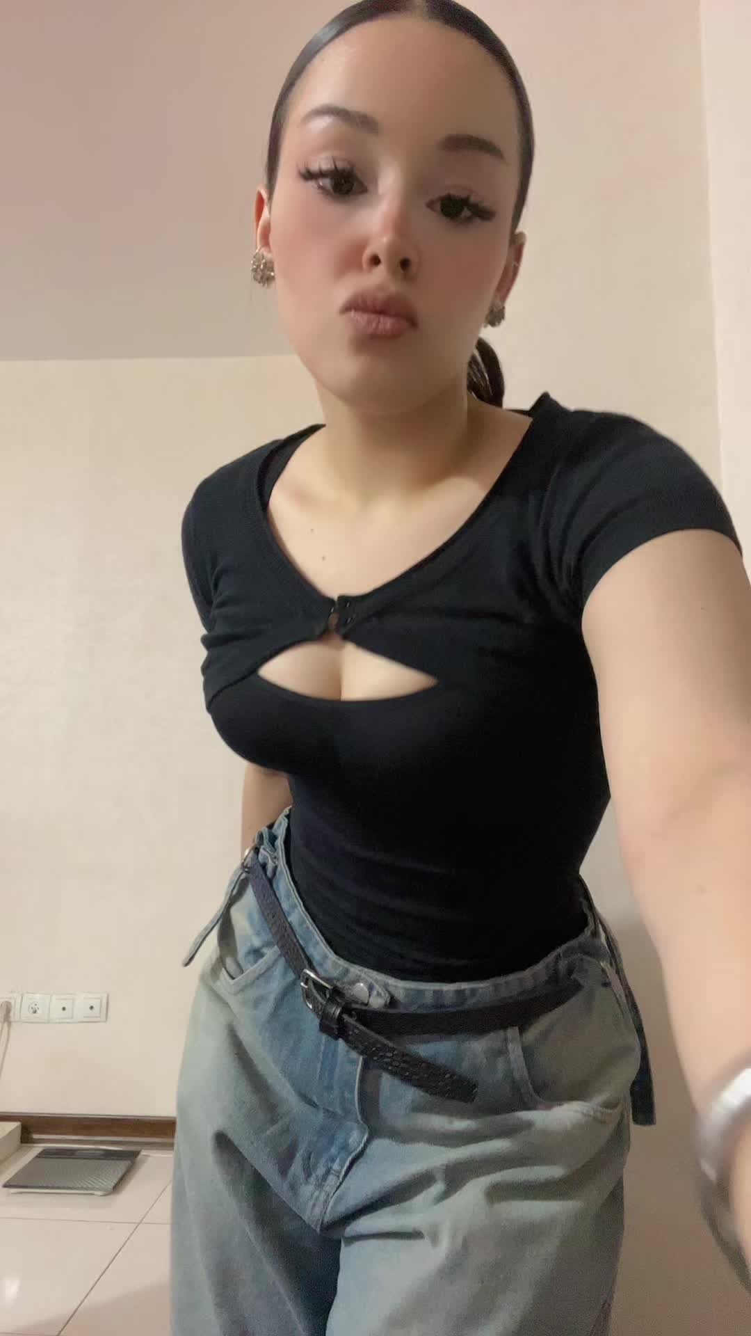 @prniyazarei