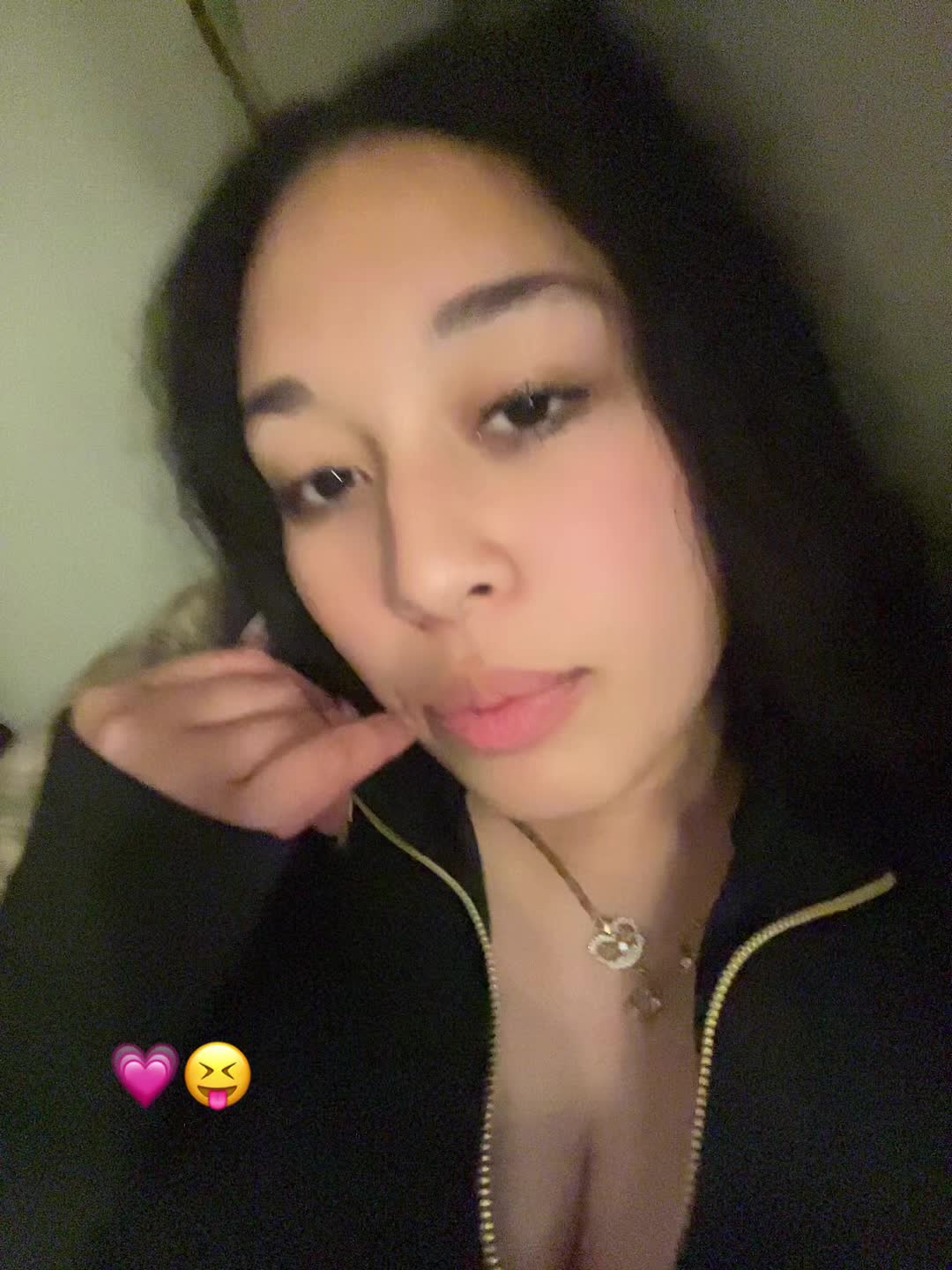 @Itz_trini