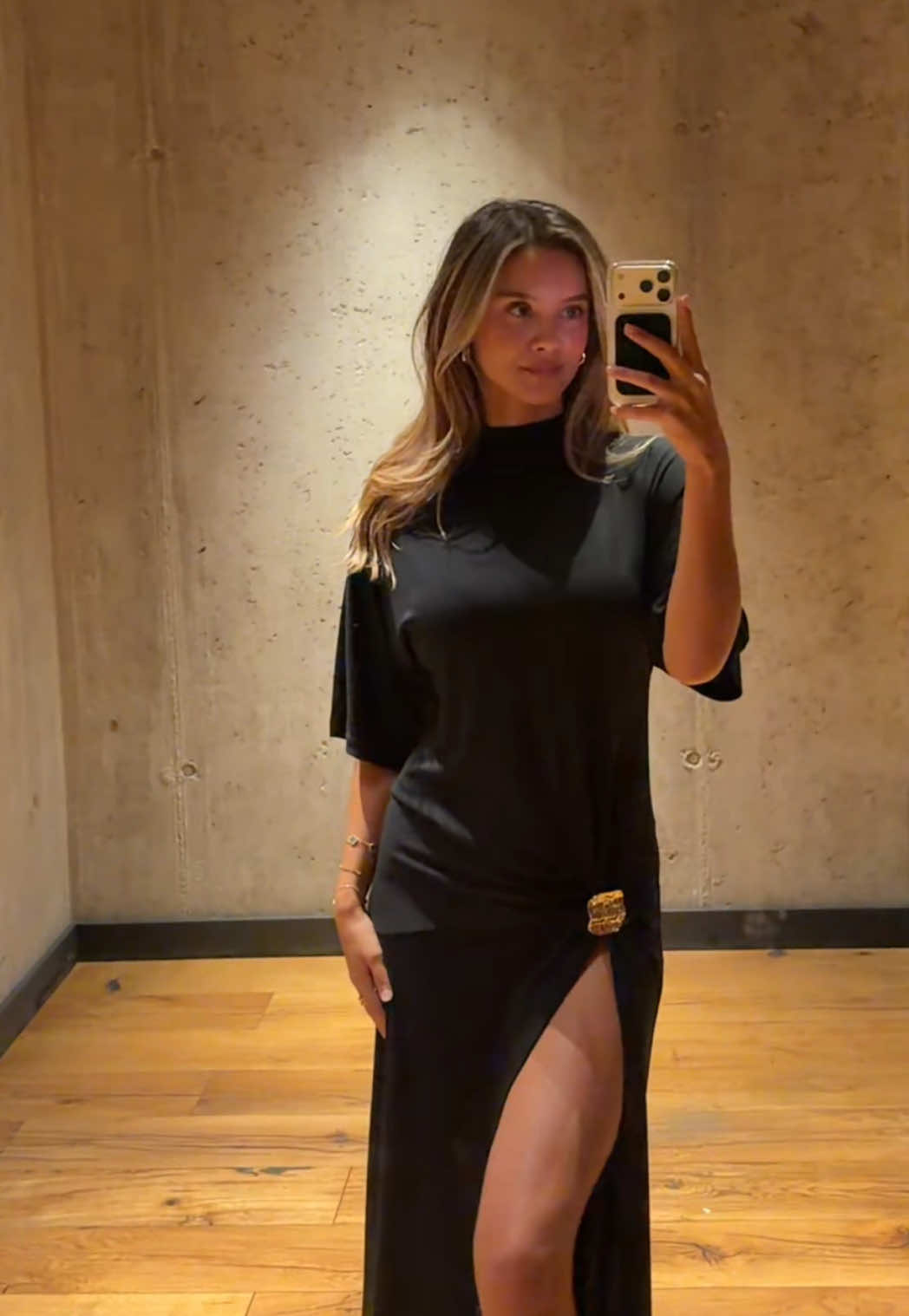 @nicolacavanis
