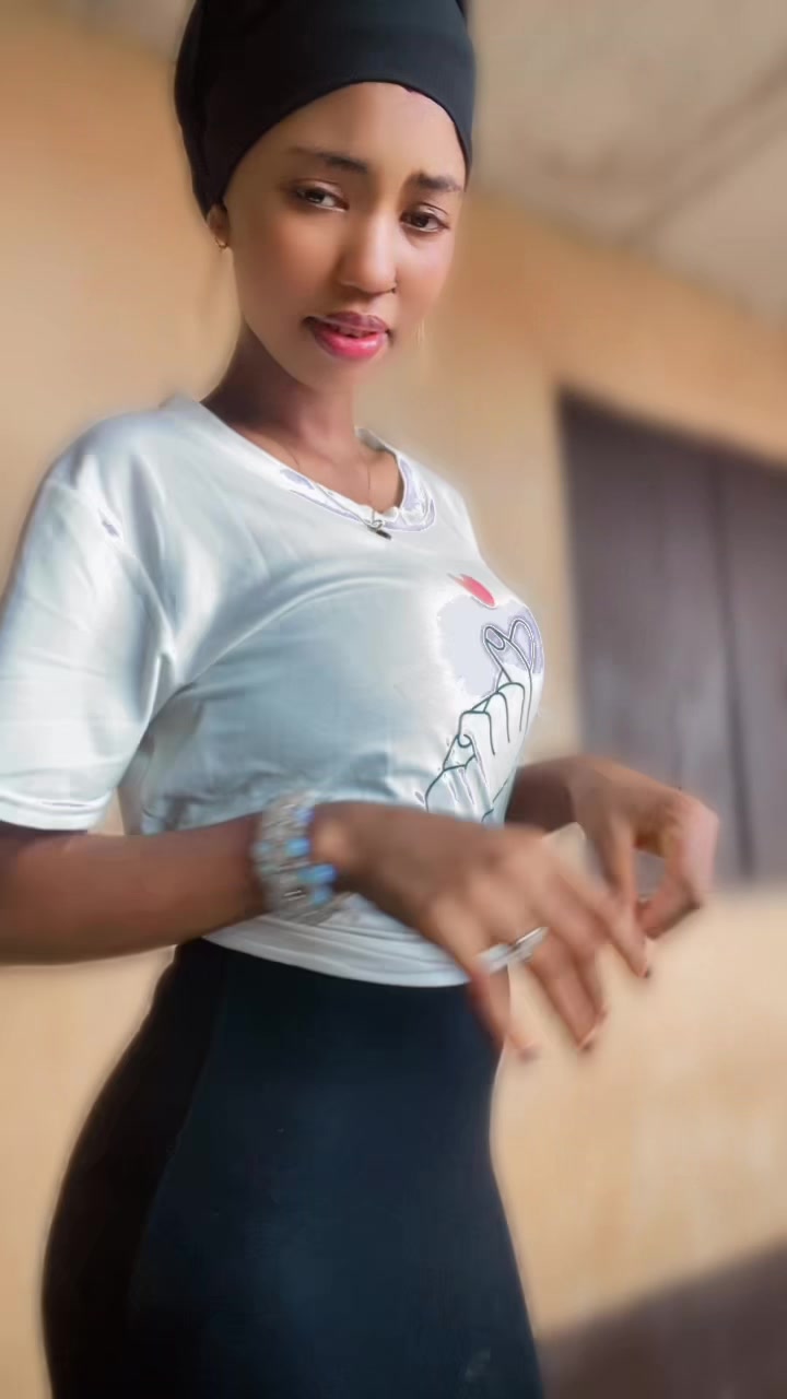 @@:fbah6.🇬🇳🇸🇱❤️🩹🪡🧵🦋