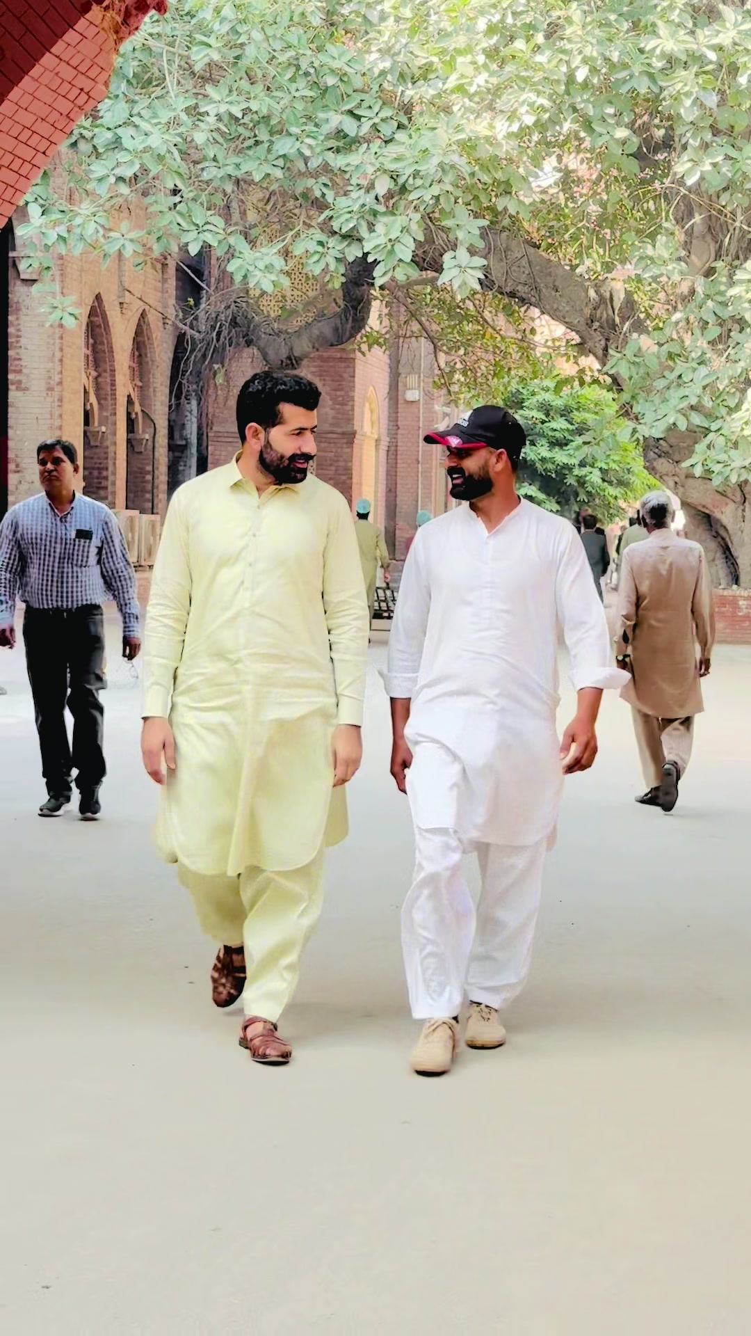@Taimur Tarar