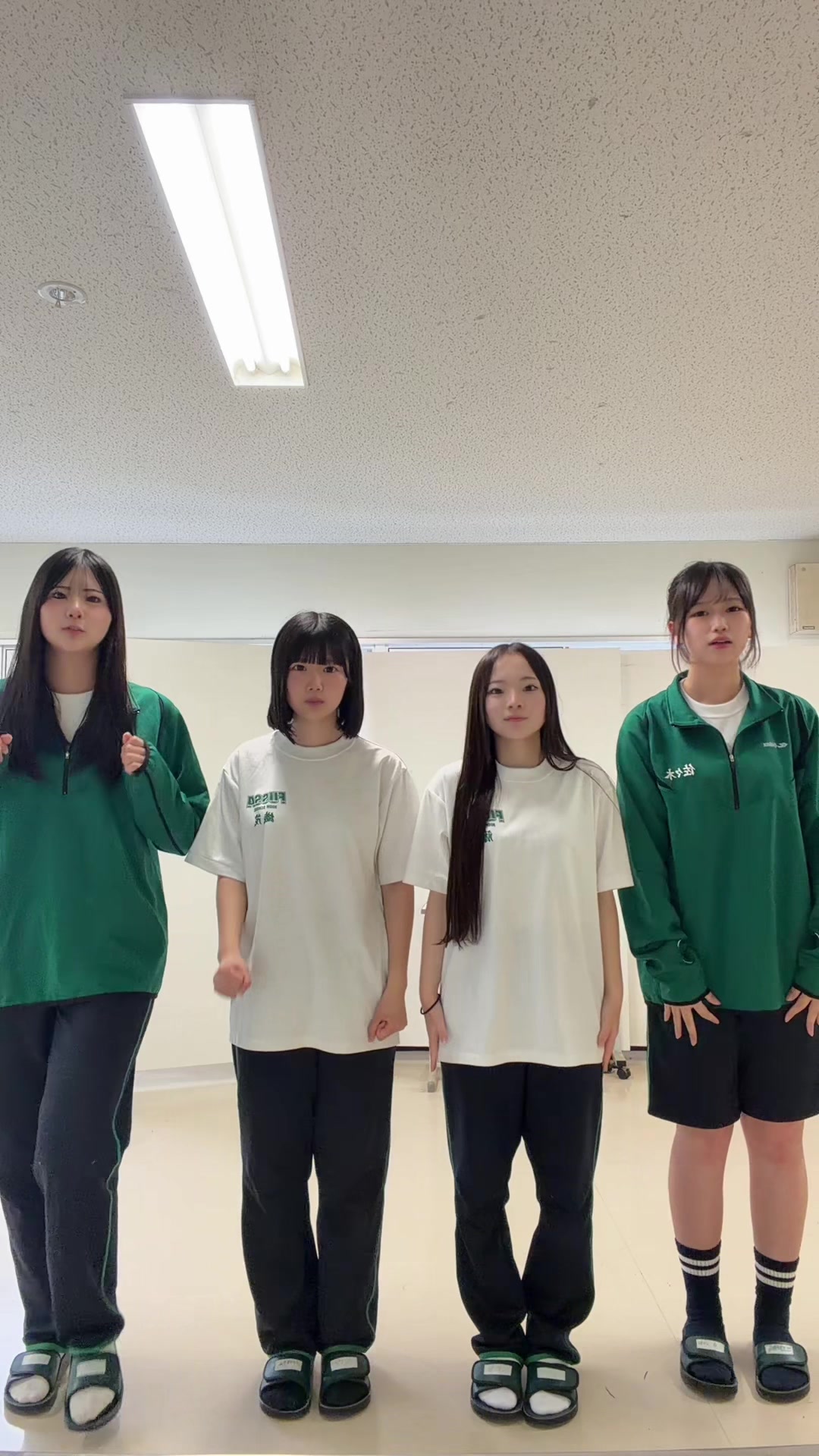 @白玉