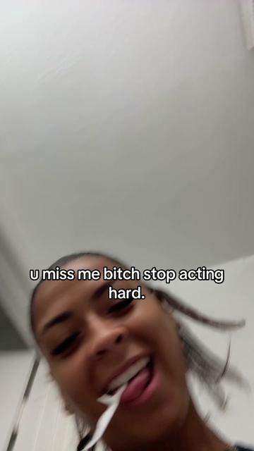 @LaRealAsh