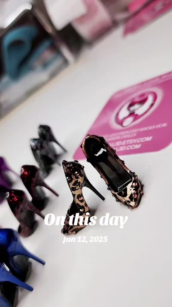 @The Tiny Stiletto Co.