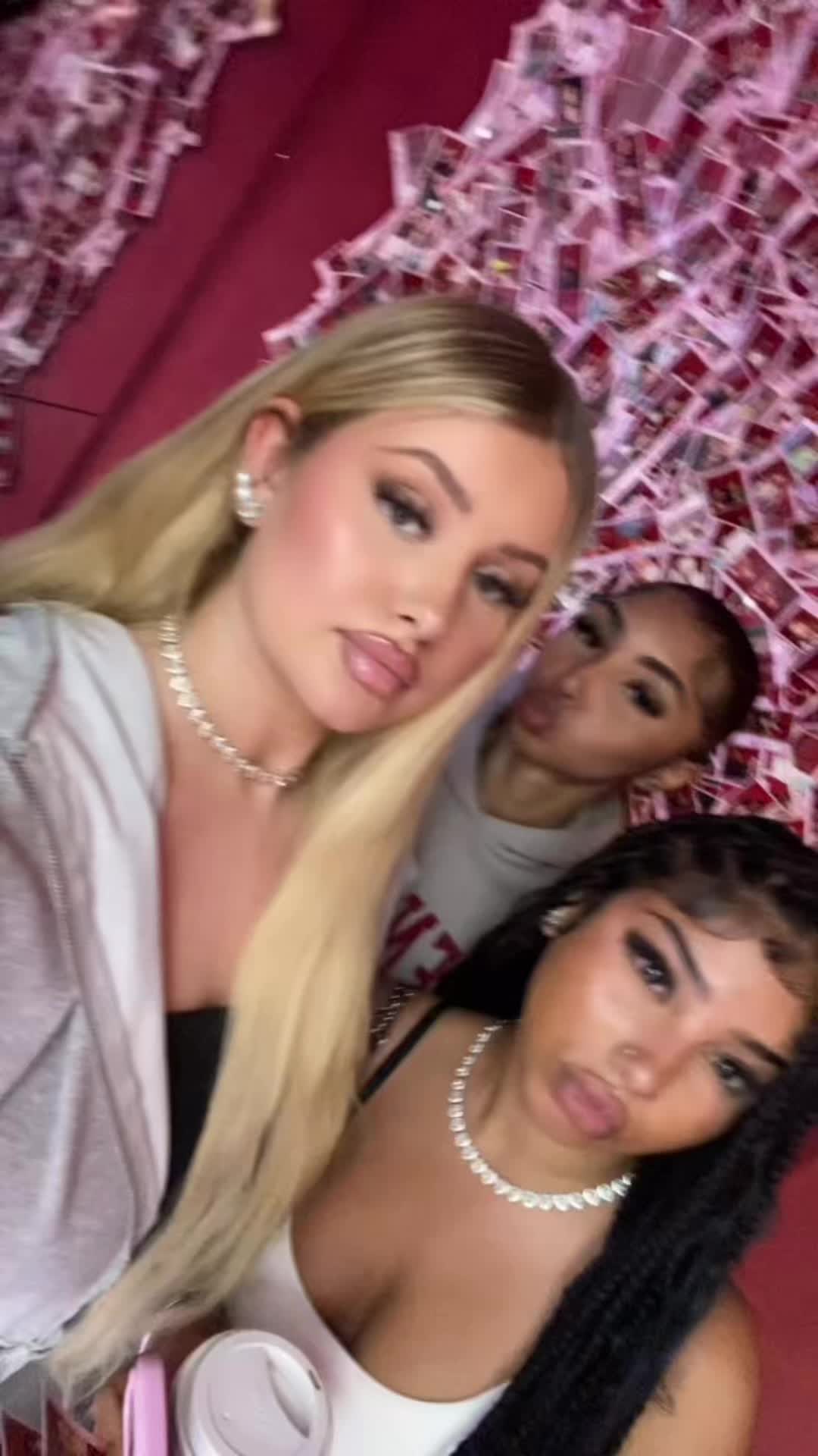 @rachelkrajj
