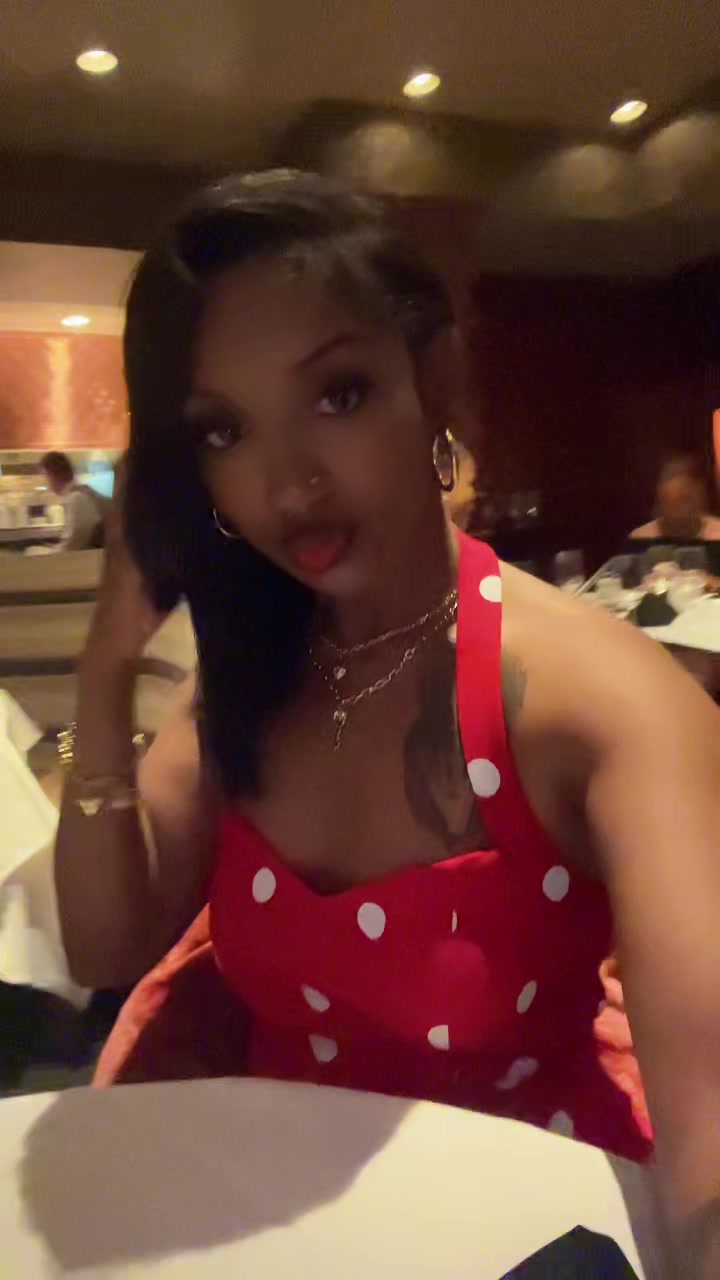 @Tijayanna 🏝️ 🌺