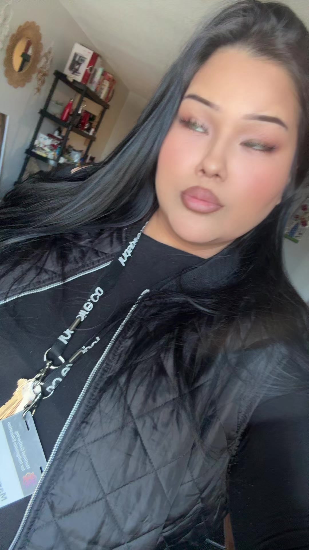 @veee