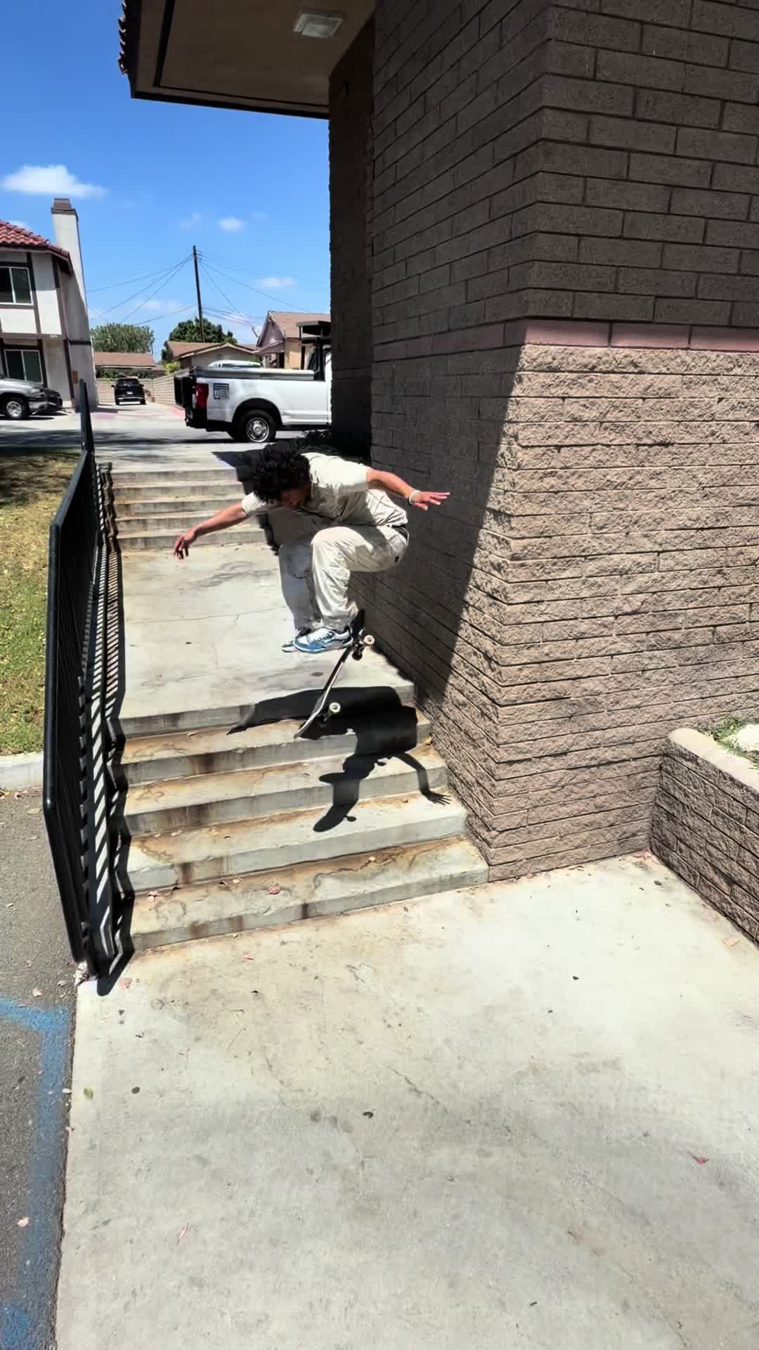 @quietvolume