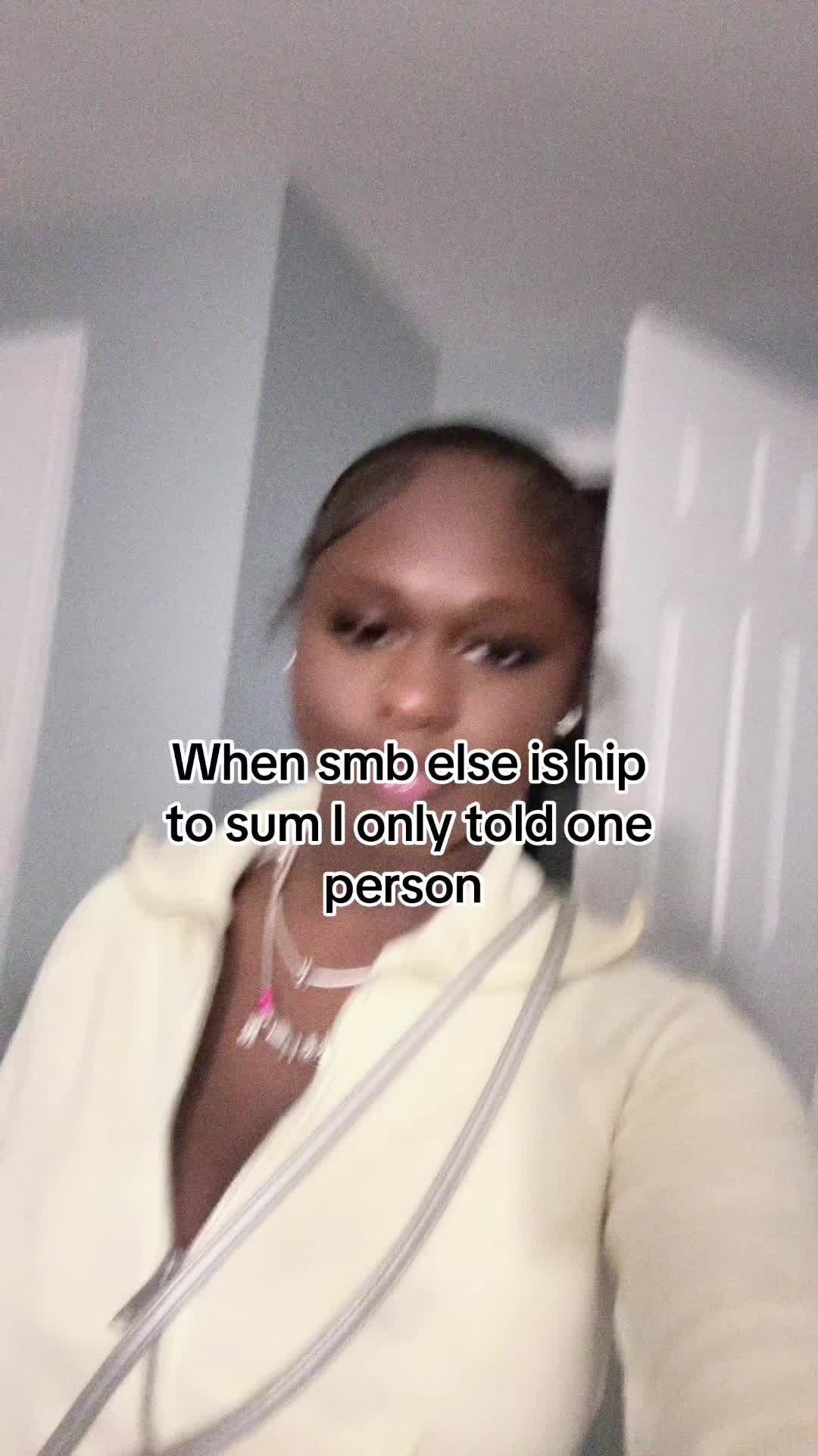@8moyo