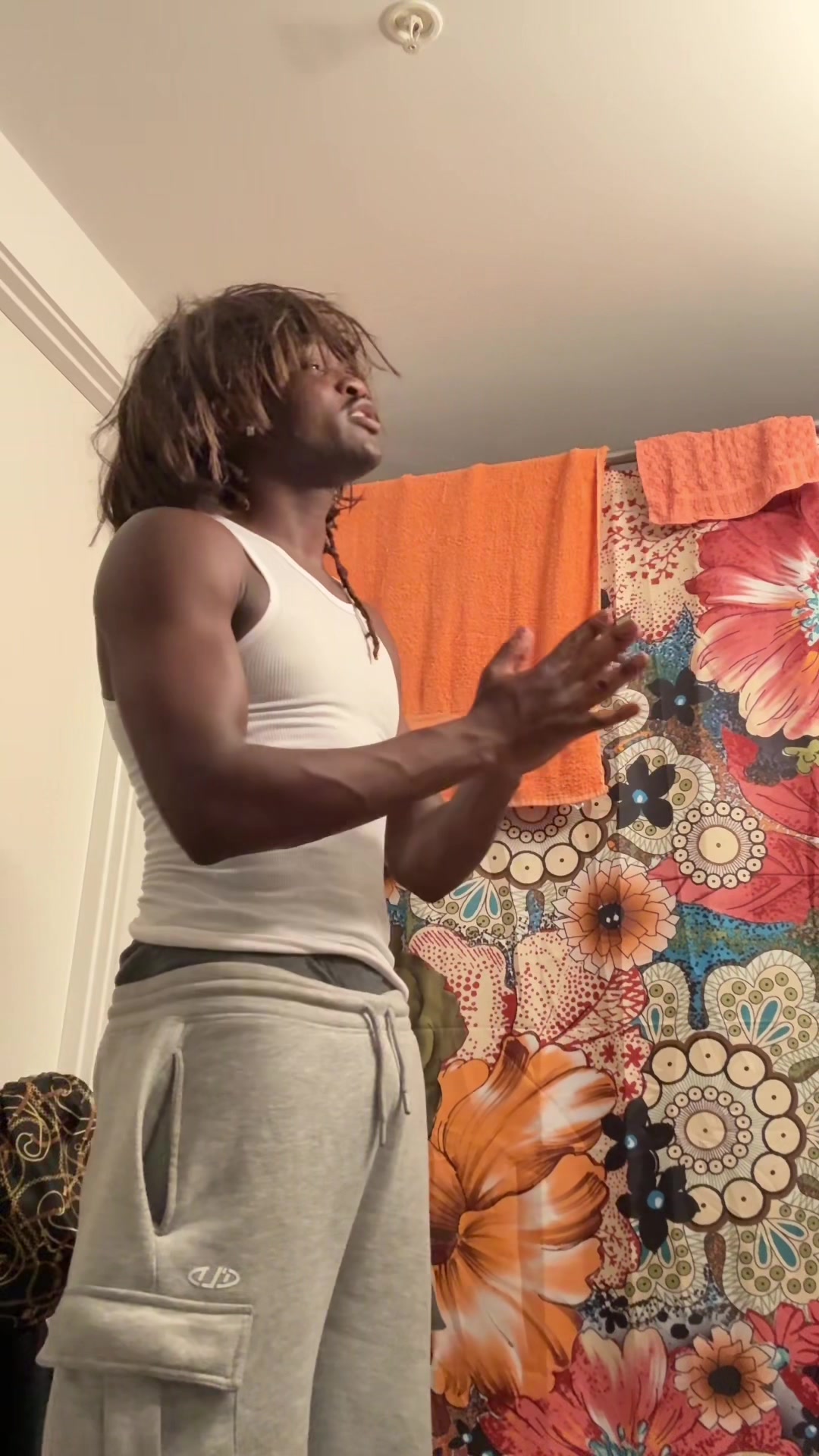 @CasuallyReggie