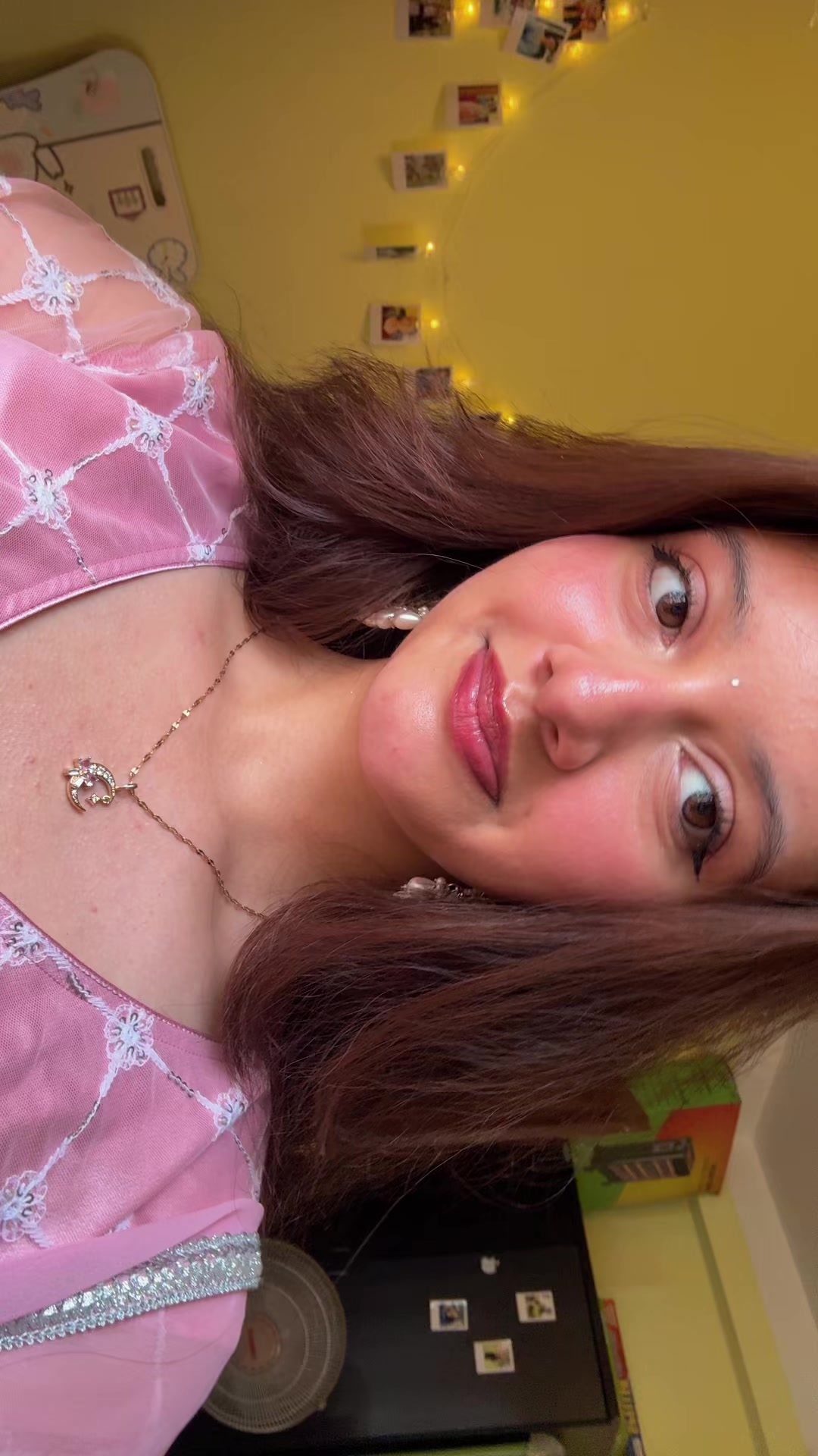@आज्ञा🦩