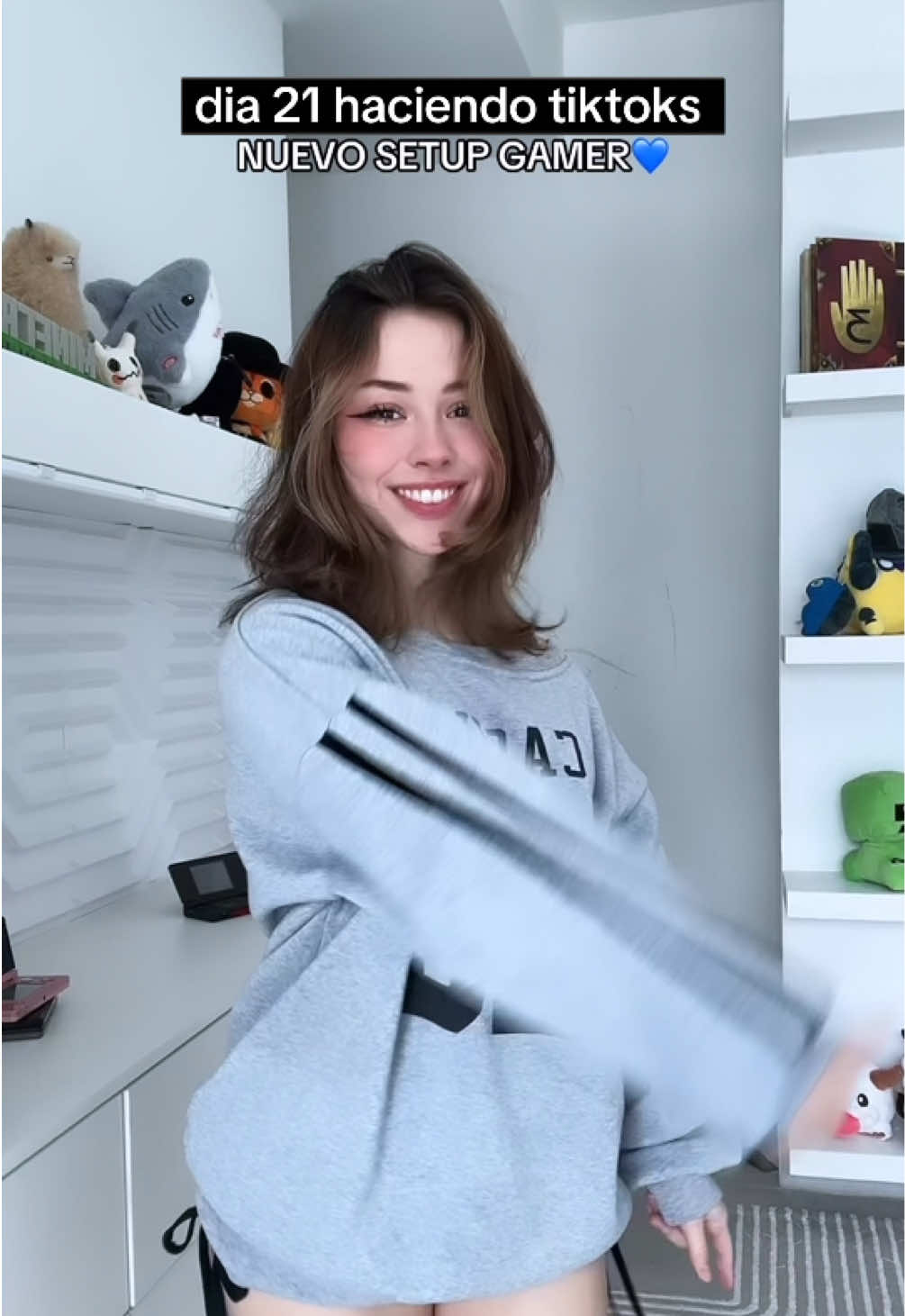 @MictiaGenerica