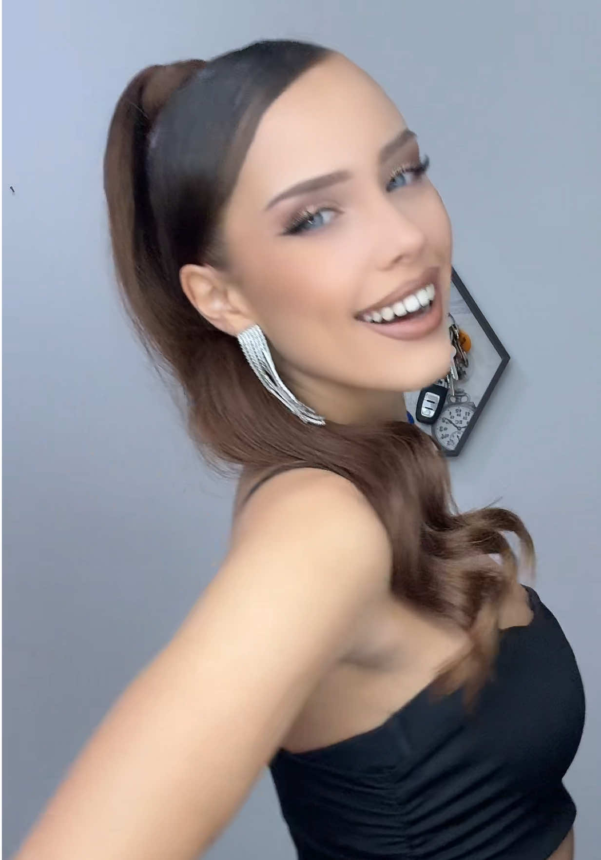 @Петя