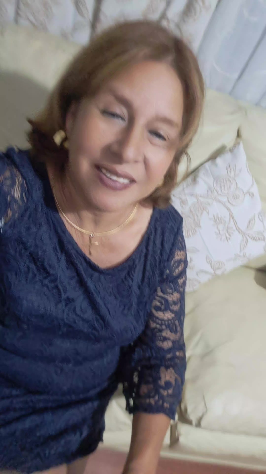 @Cristina Hinostroza