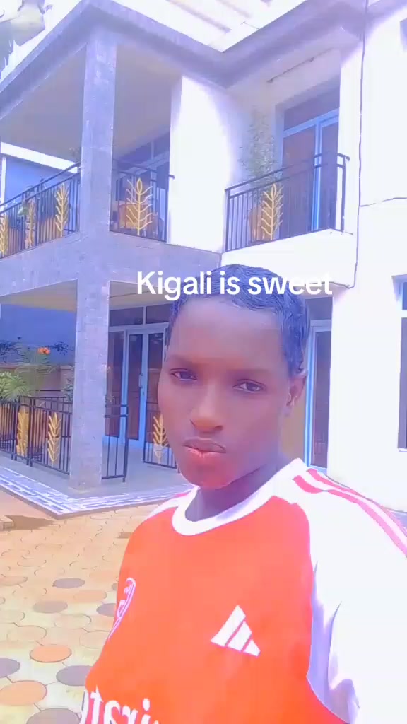 @shatrah last born 🇷🇼🇷🇼
