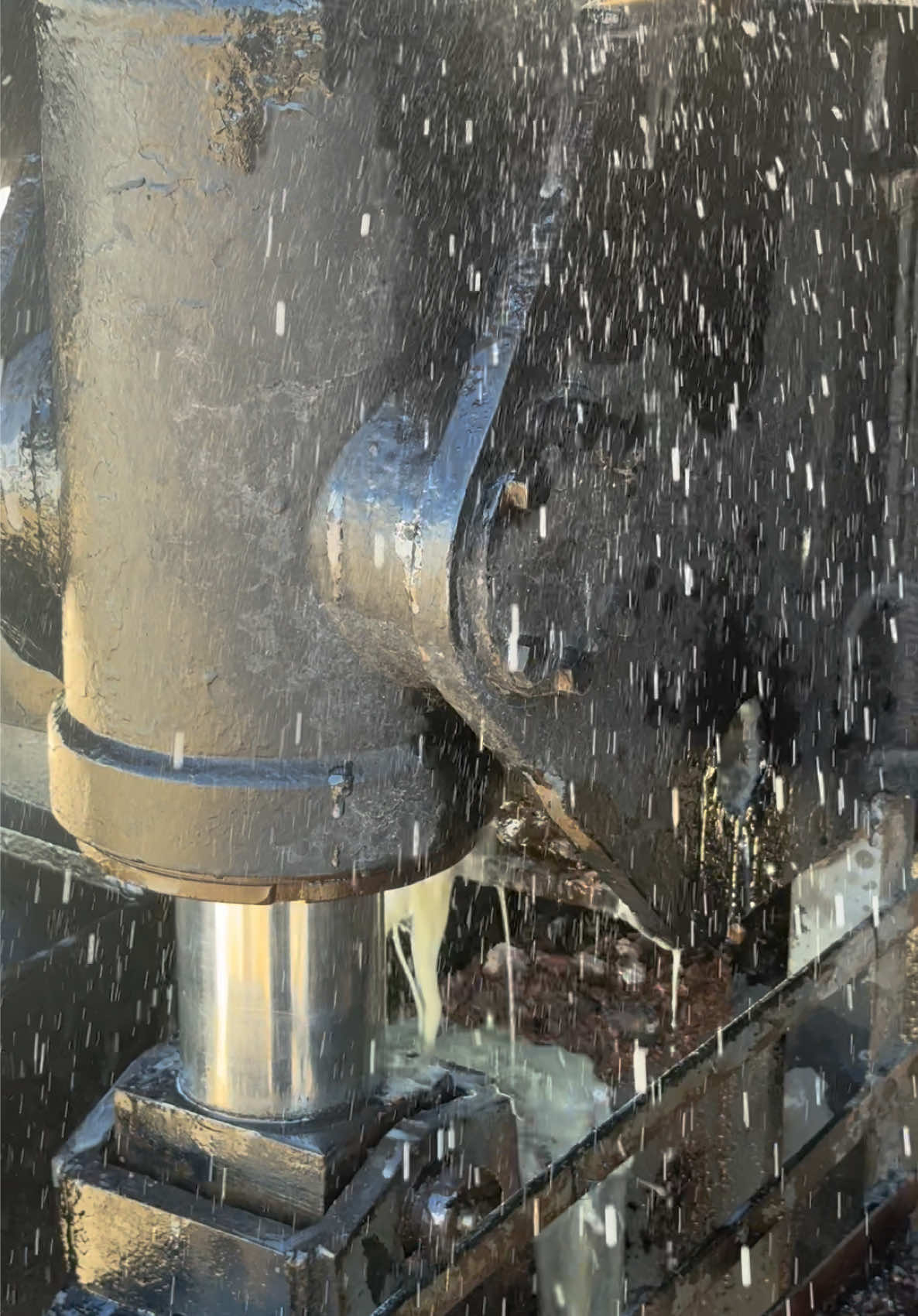 @Crane Repair Service