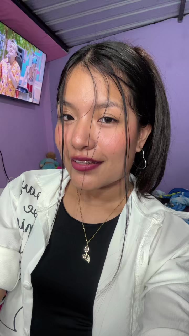 @Gabriela🍒.