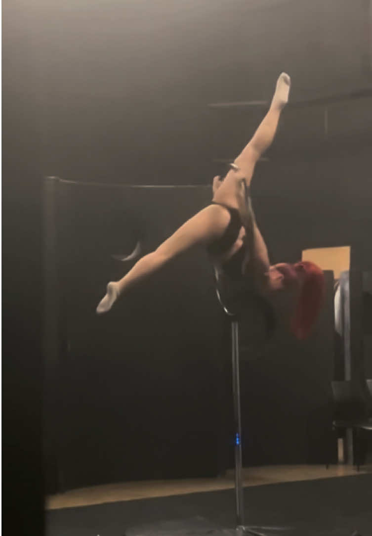 @VivianTheSharkSlayer