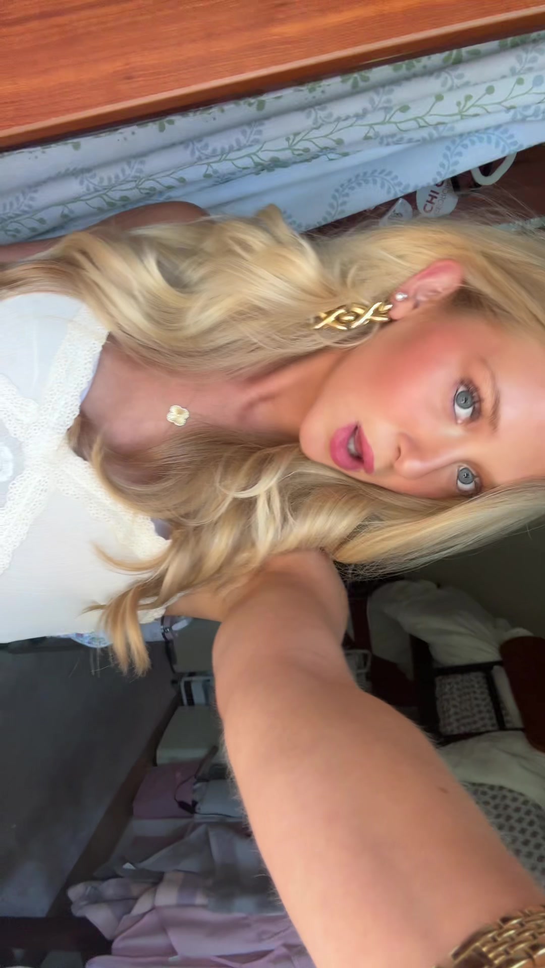 @ansley.louisee