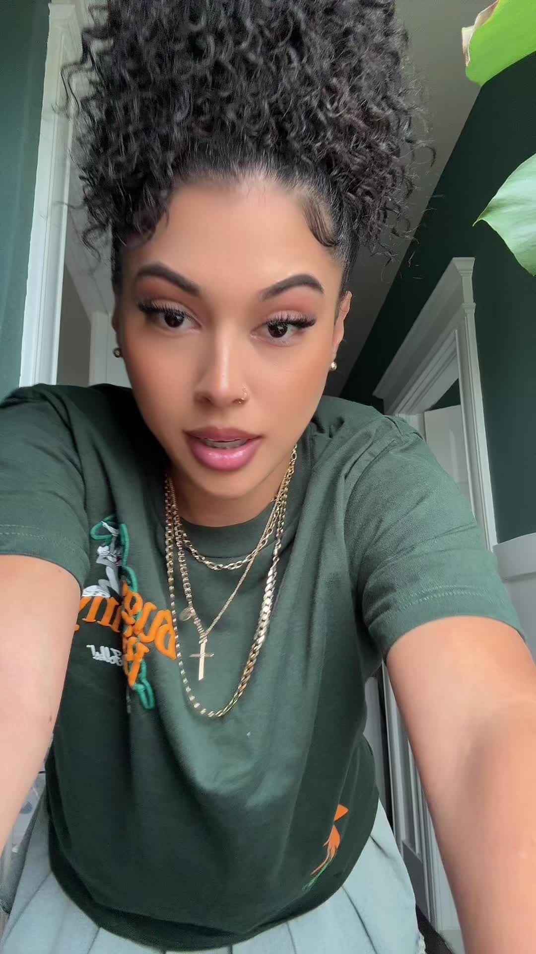@_shary__ruiz_