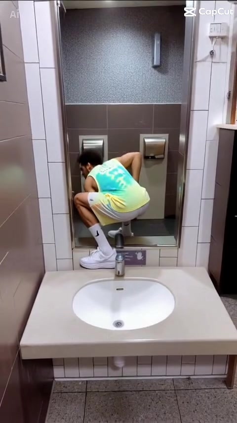 @BiberlicousFreak