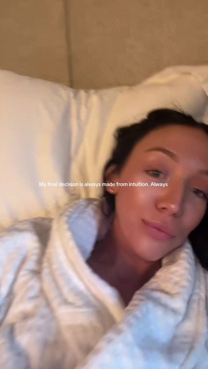 @Chelsealyles