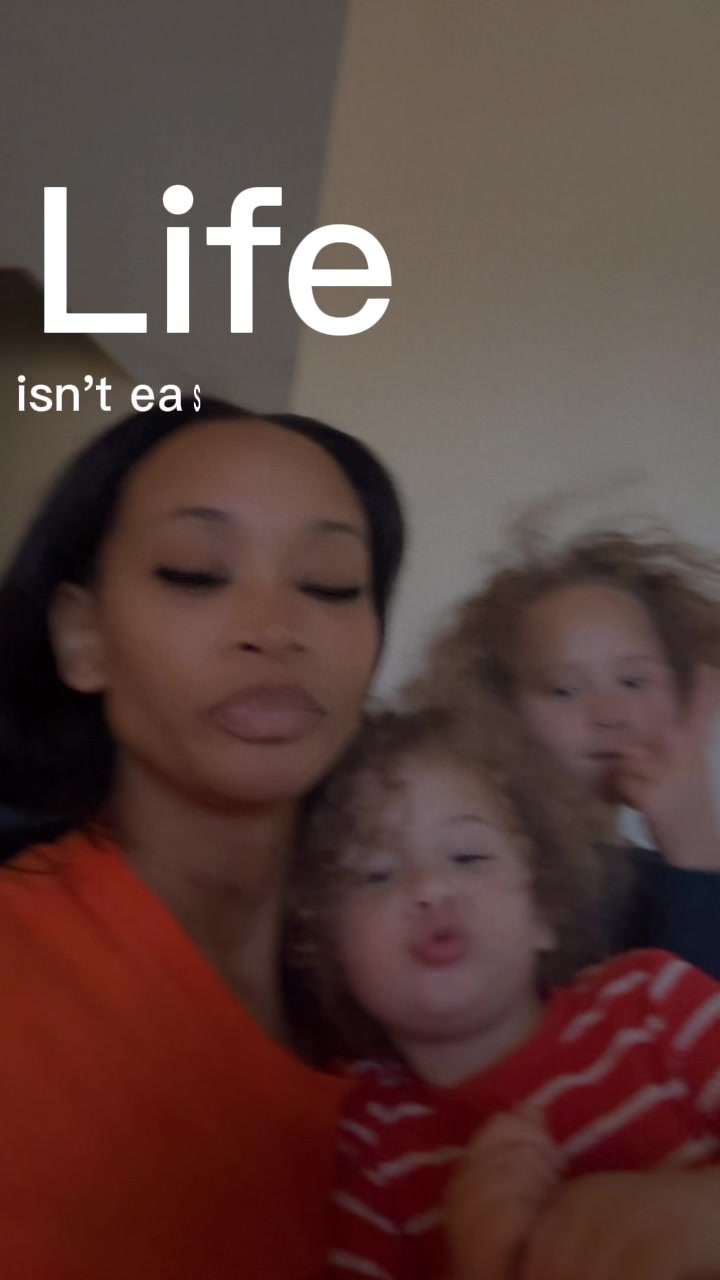 @Mom.TheCrew