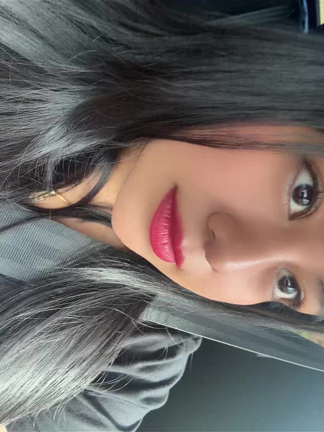 @Hilda🖤🌻