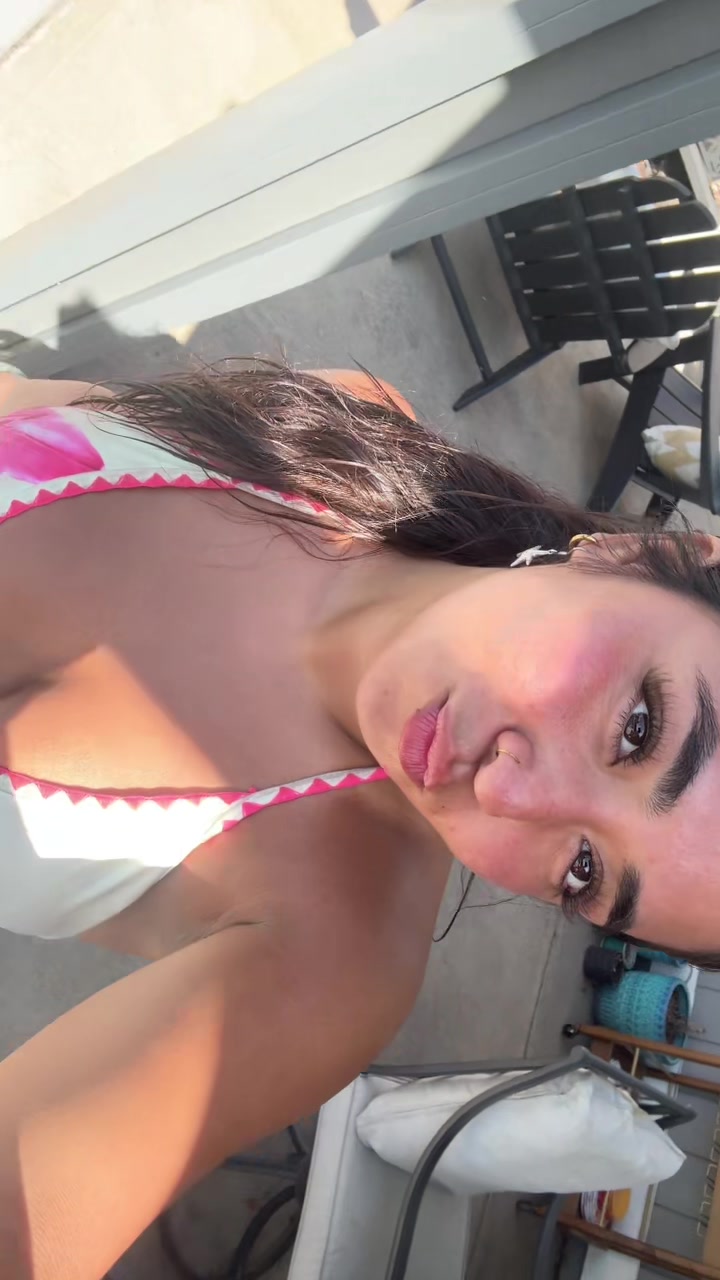 @maya