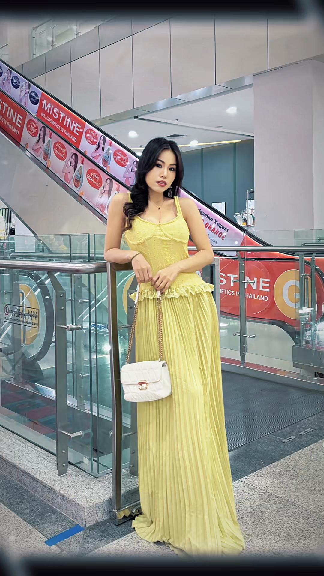 @KhinPOPOHtet