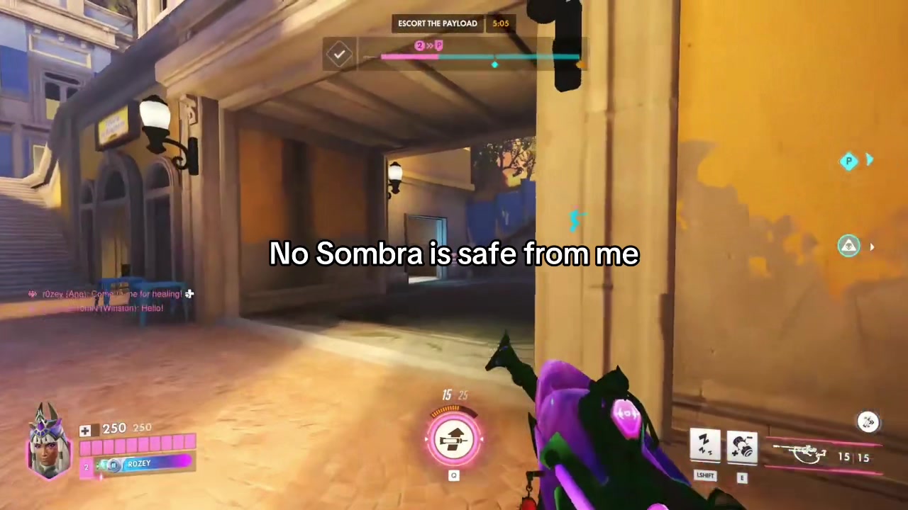 @r0zey_
