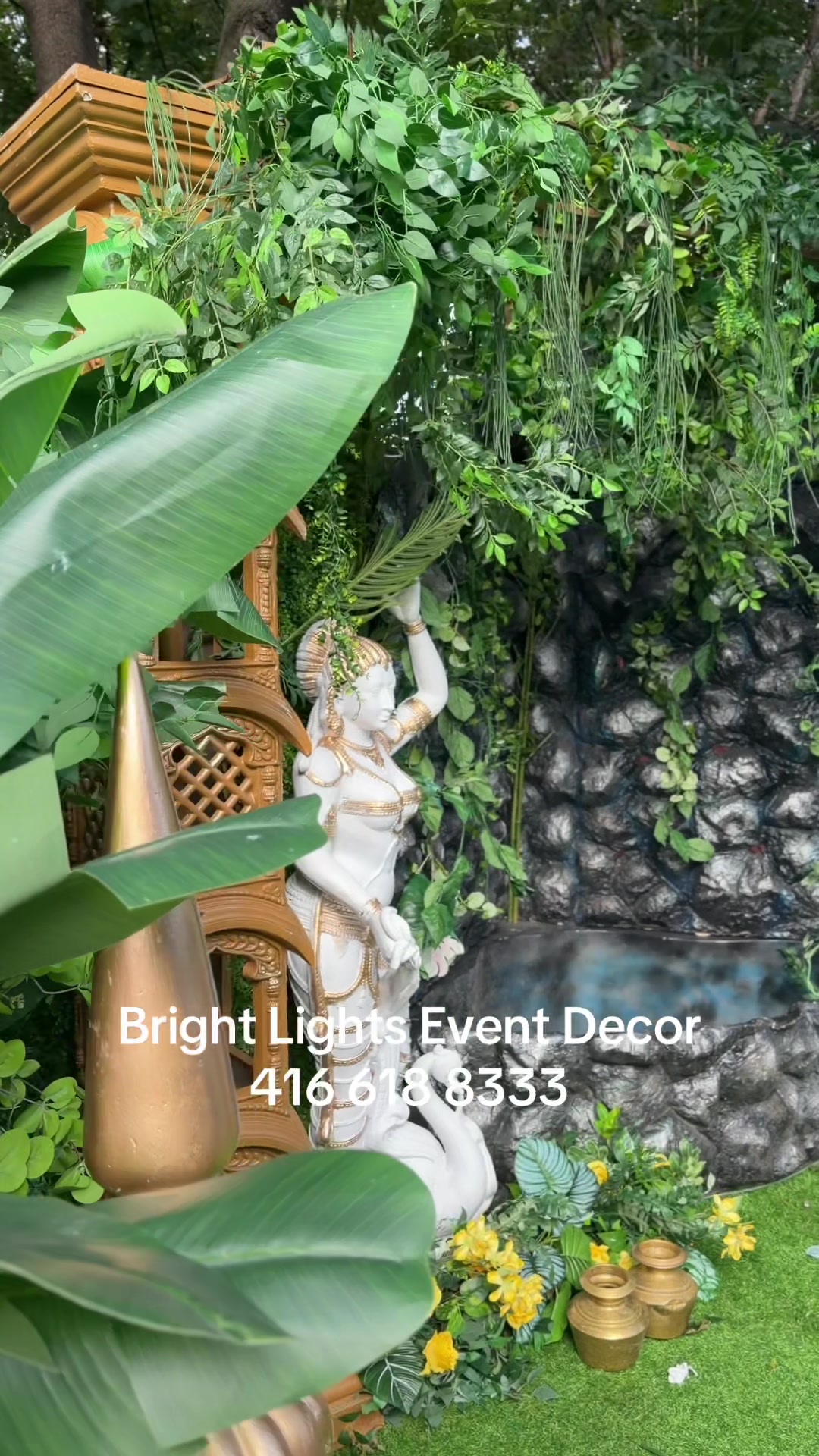@Bright Lights Event Decor