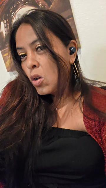 @Yuli De Leon