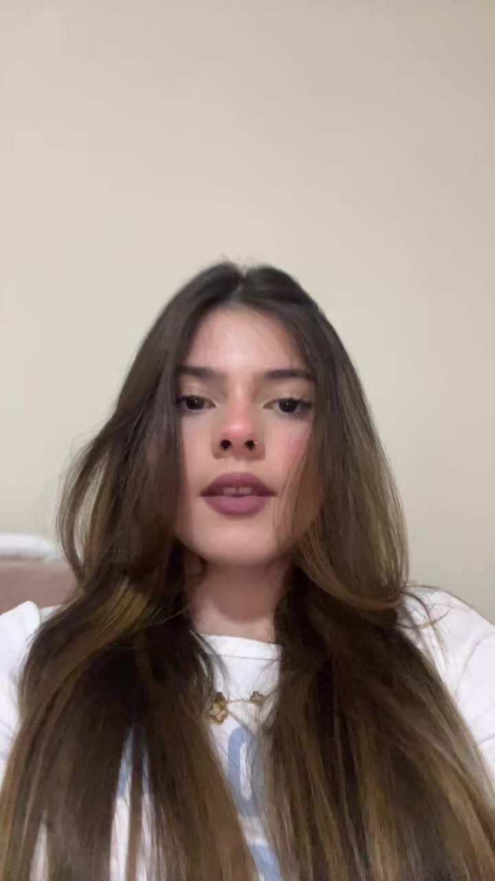 @LaraSerman💋