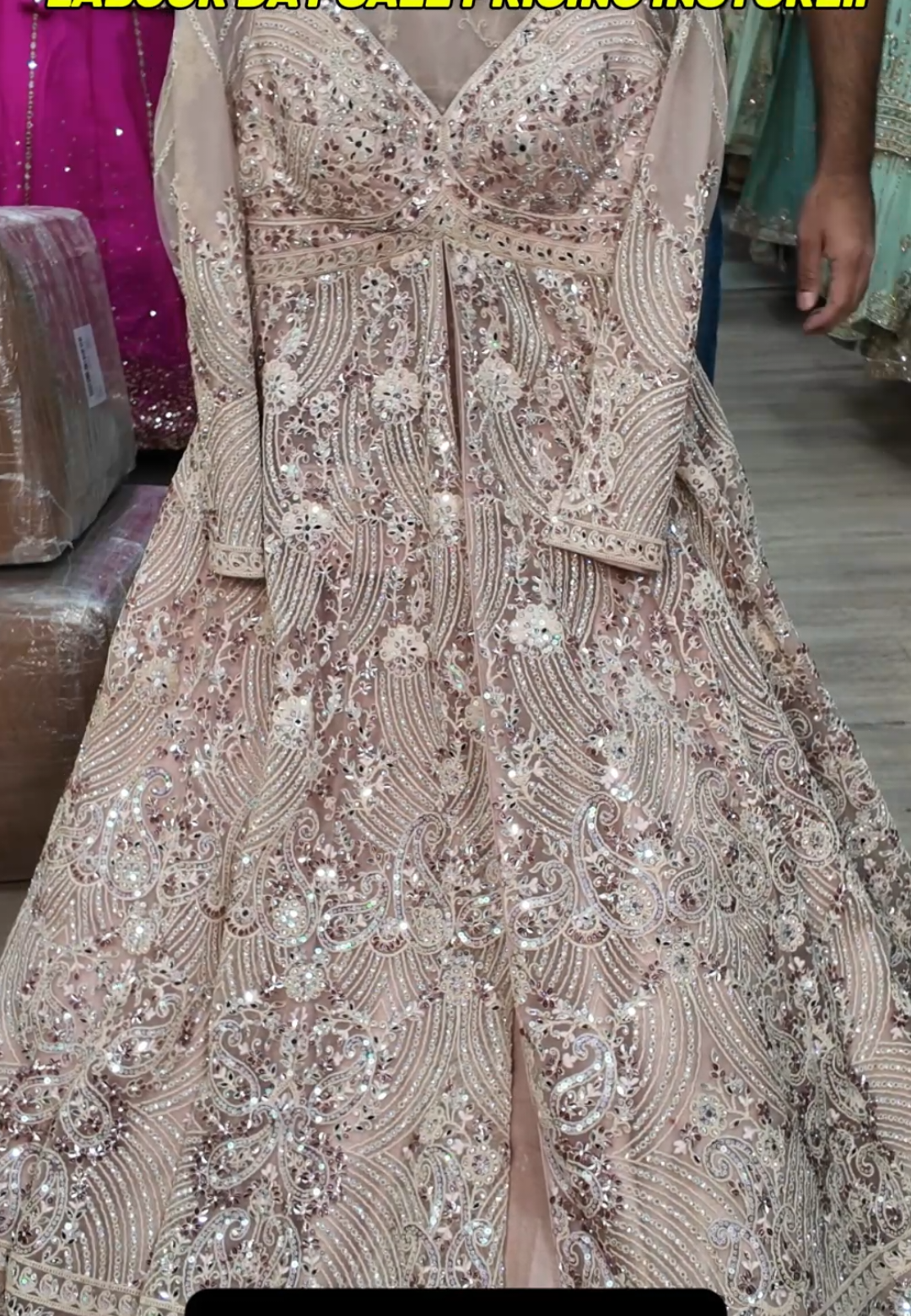 @Arora Fashions 🇨🇦