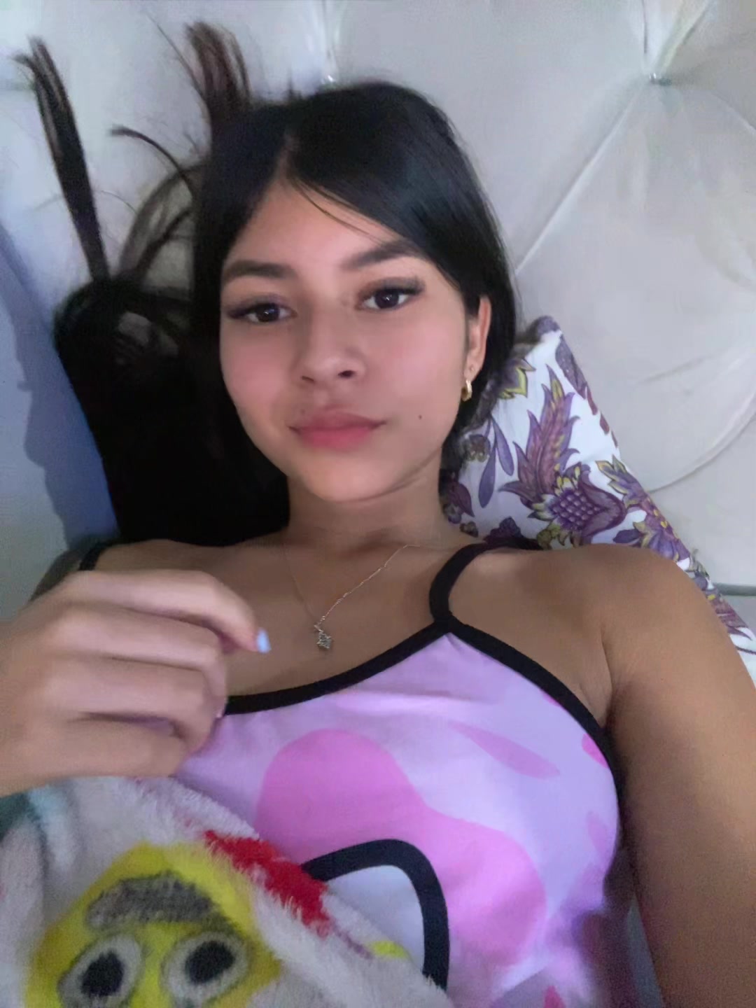 @𝒩𝒾𝒸ℴ𝓁 𝒢ℴ𝓂ℯ𝓏 👸🏻
