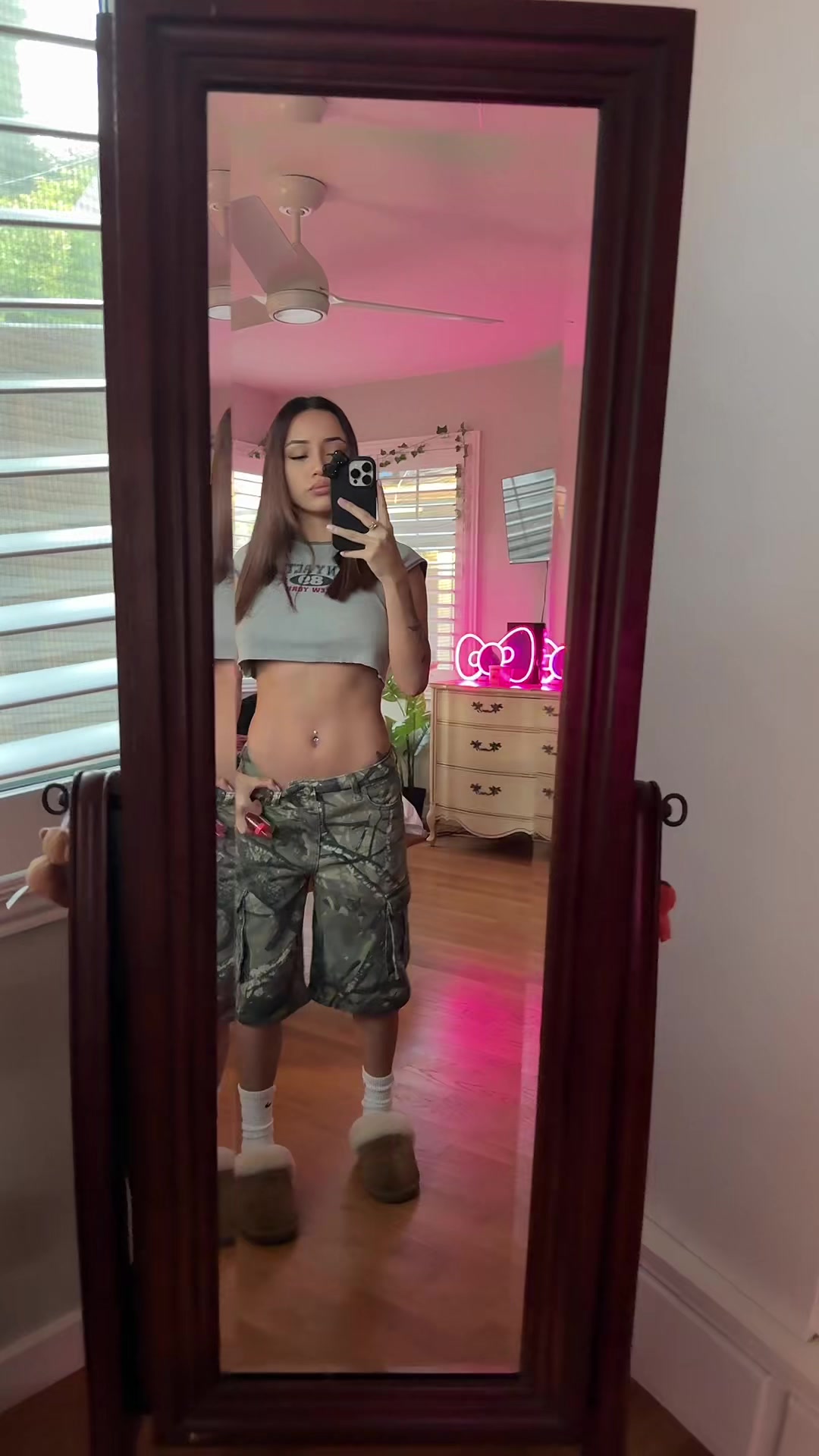 @Twincarisssa