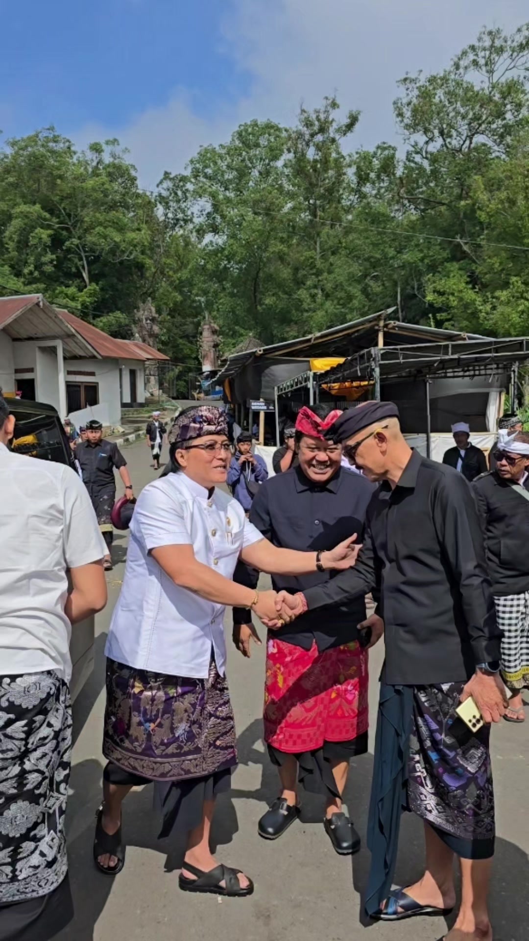 @I WAYAN DIAR