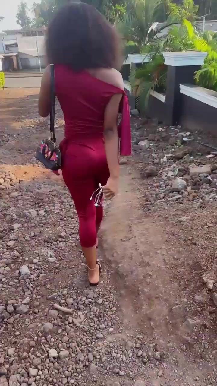@Ana&iuml;s 😍🇨🇲🇨🇲
