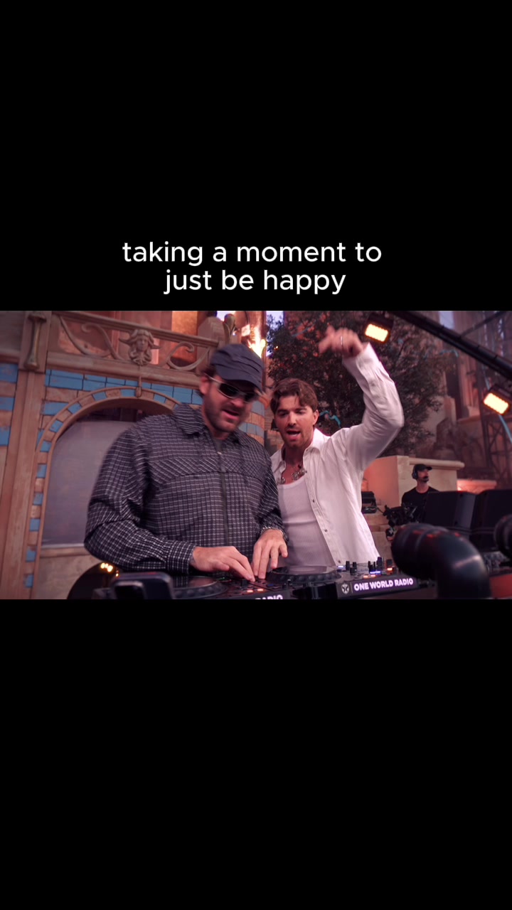 @The Chainsmokers