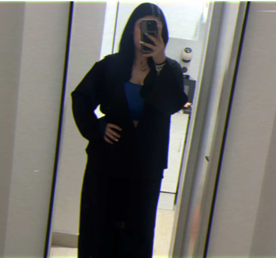 @Lena🕴️