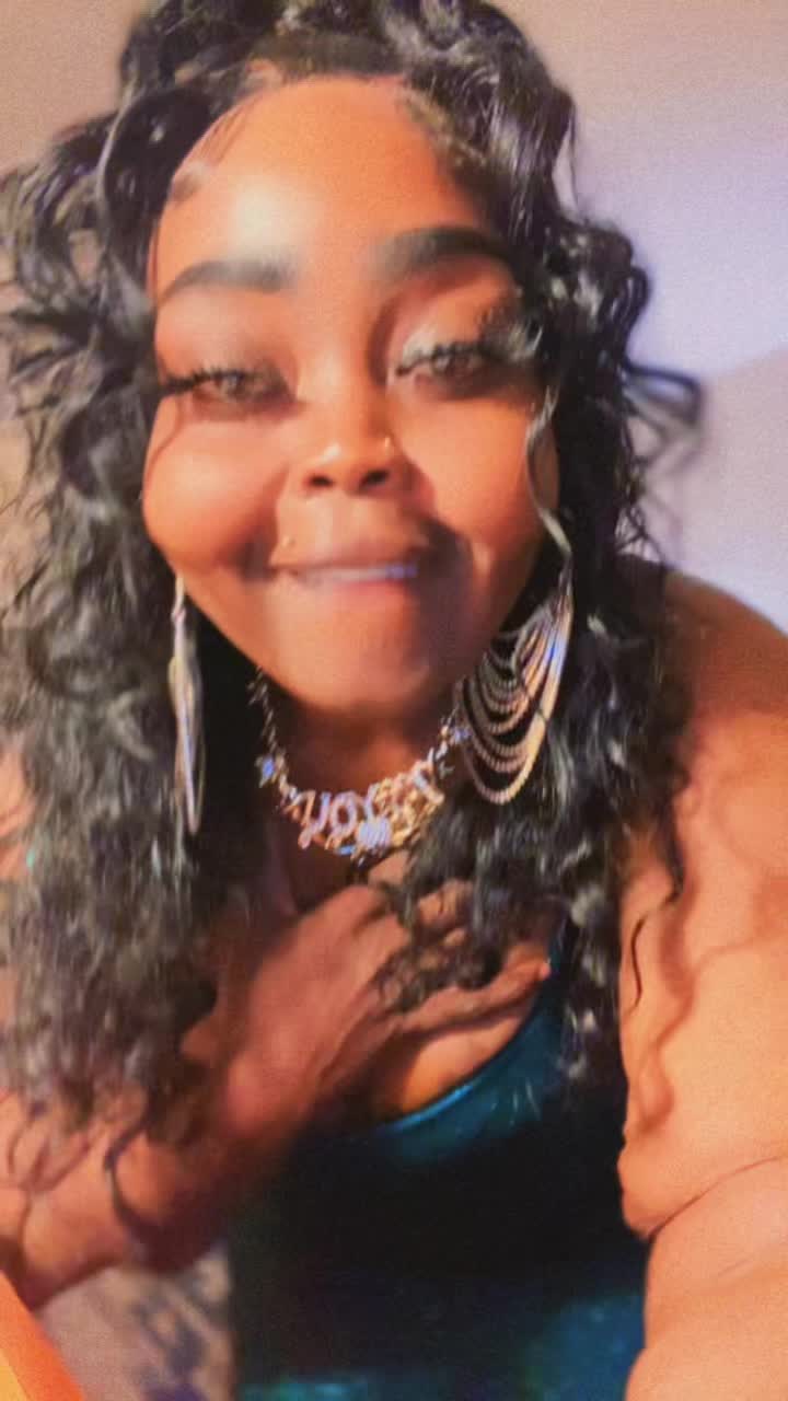 @🥰🥰QUEEN JUJU🥰🥰