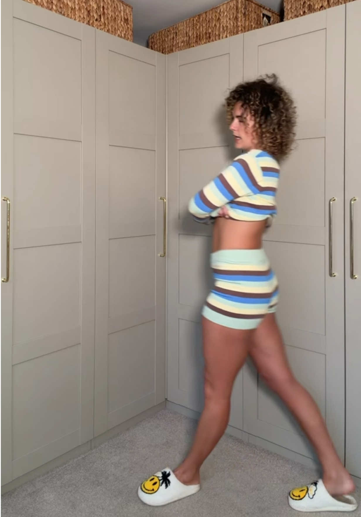 @elbuckles